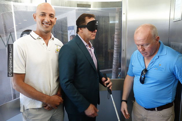 Steve Guttenberg and Russell Hartstein in elevator